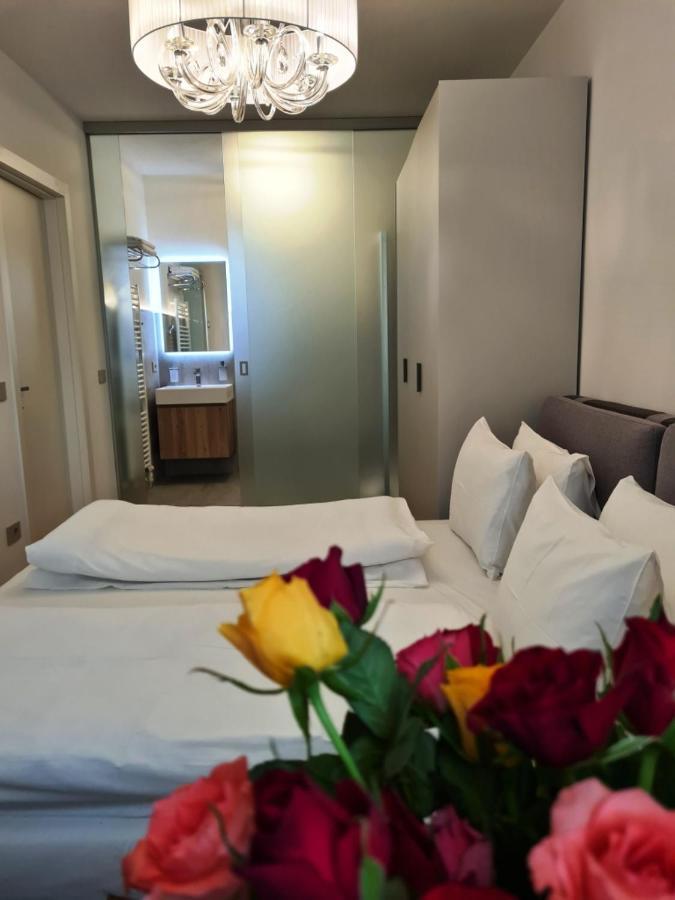 Sole Di Diana Luxury Apartments Peschiera del Garda Eksteriør bilde